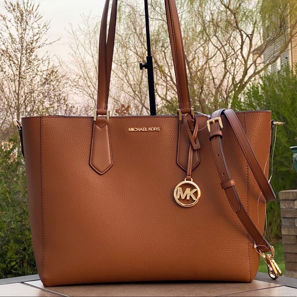 NWT Michael Kors Kimberly Large 3 in 1 Tote - Picture 2 of 6